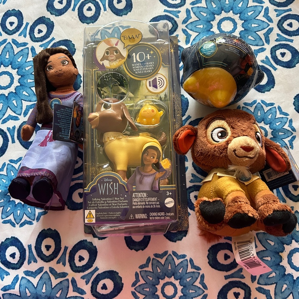 Disney Wish bundle. Soft Asha and Valentino,mystery plush and Valentino figure